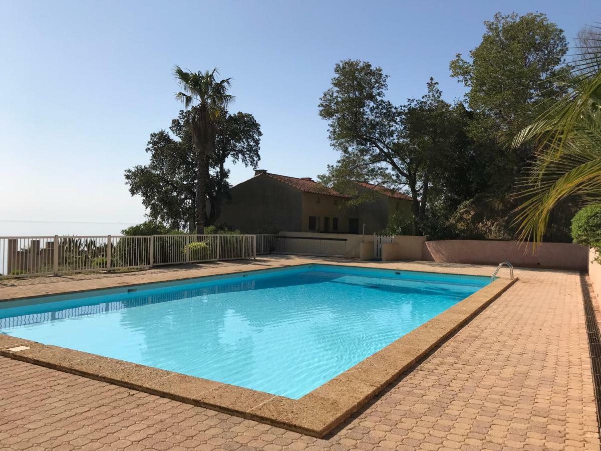 Appartement - Residence Le Paradou Rayol-Canadel-sur-Mer Exterior photo