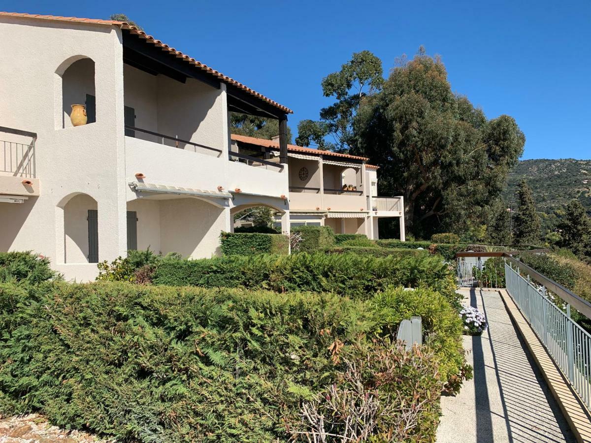 Appartement - Residence Le Paradou Rayol-Canadel-sur-Mer Exterior photo